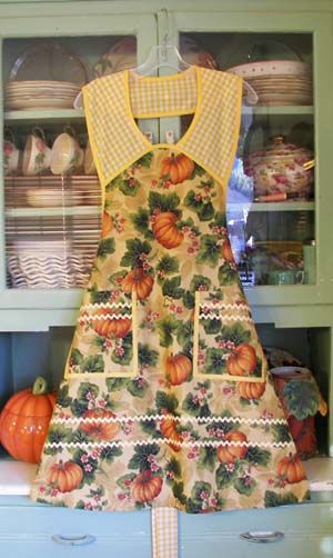 1940 Harvest Gold Pumpkin