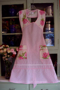 1940 pink gingham with pink roses, lick for larger view