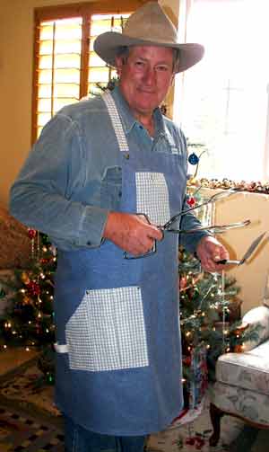 Man Apron Levi With Gingham Pockets