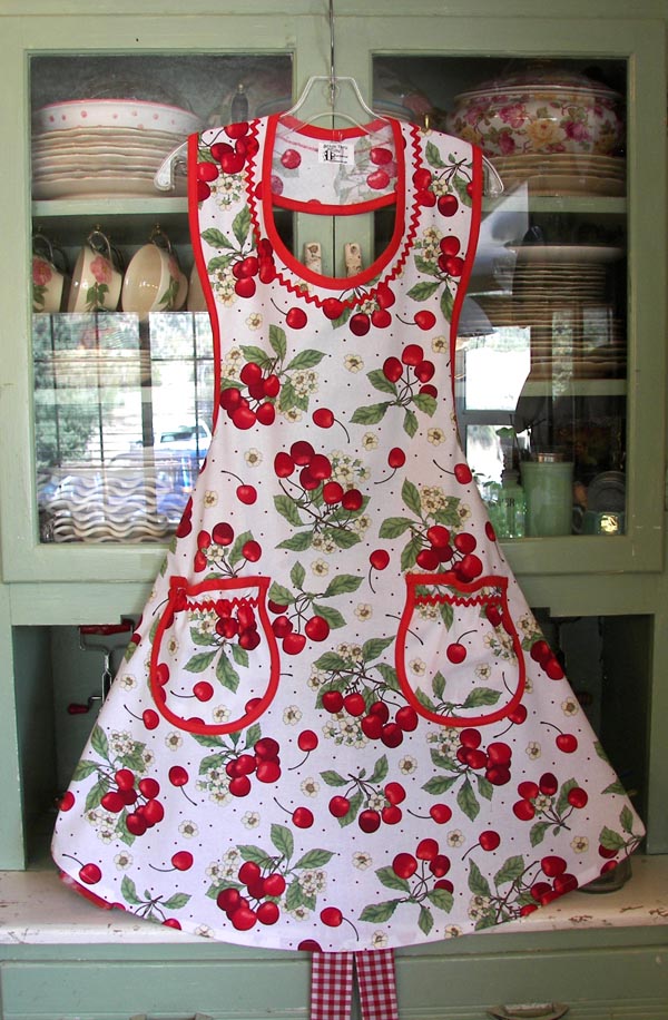 Aunt Rose Cherry Apron
