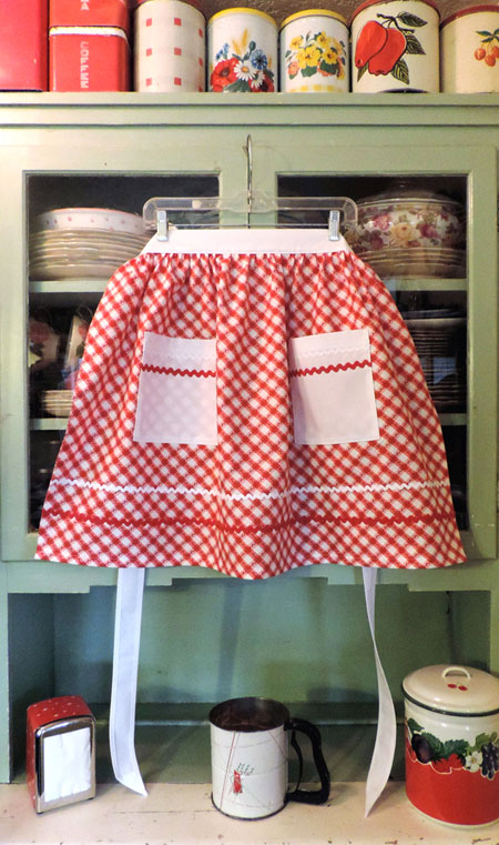 Old Fashioned Red and White Kitchen